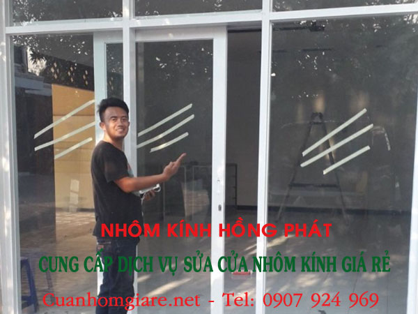 sửa cửa nhôm kính tphcm