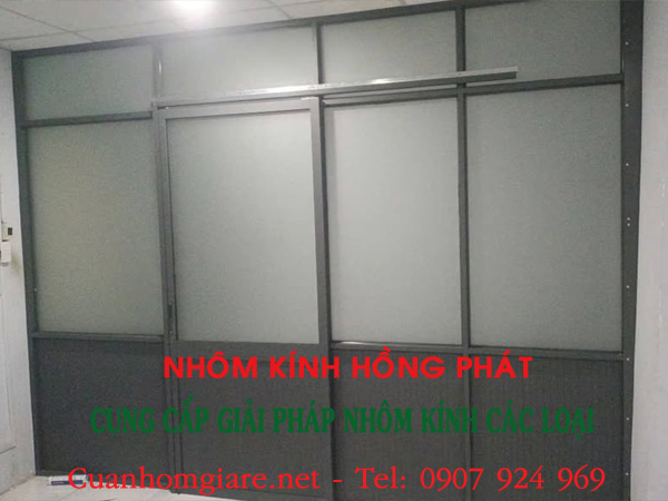 vách nhôm kính hệ 55