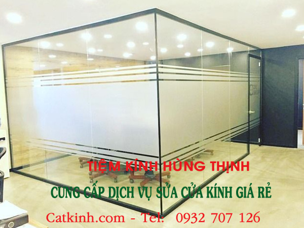 quy trình sửa cửa kính văn phòng