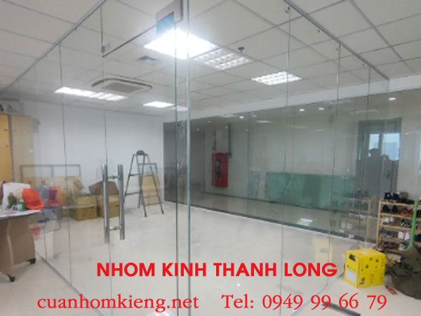 giá sửa cửa kính văn phòng