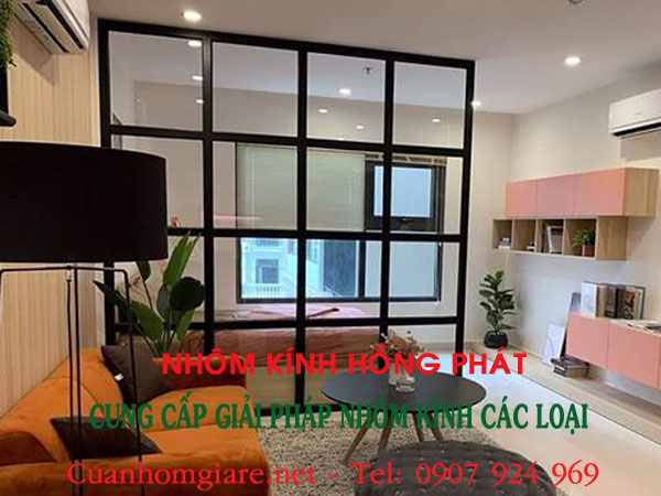 vach-nhom-kinh-co-dinh