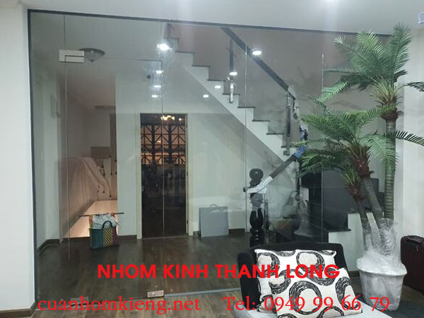 lam-cua-kinh-cuong-luc-tphcm