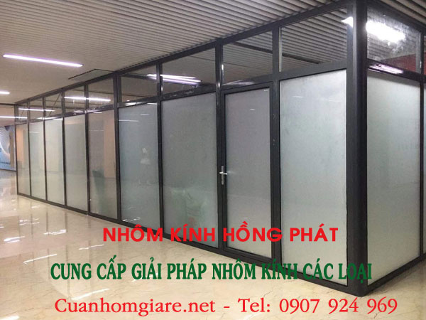 vach-nhom-xingfa-he-55