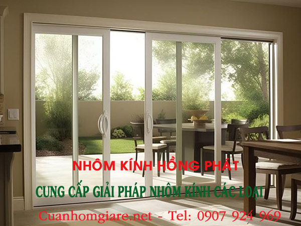 cua-nhom-kinh-lua-2-canh