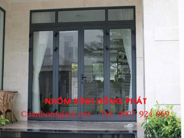 cua-nhom-xingfa-mau-xam-ghi